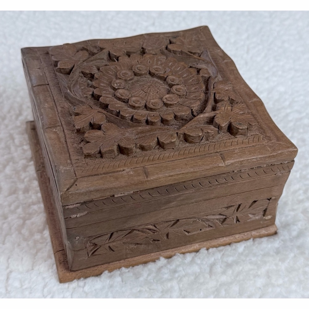 Handcrafted Wooden Floral and Leaf Carved Decorative Box